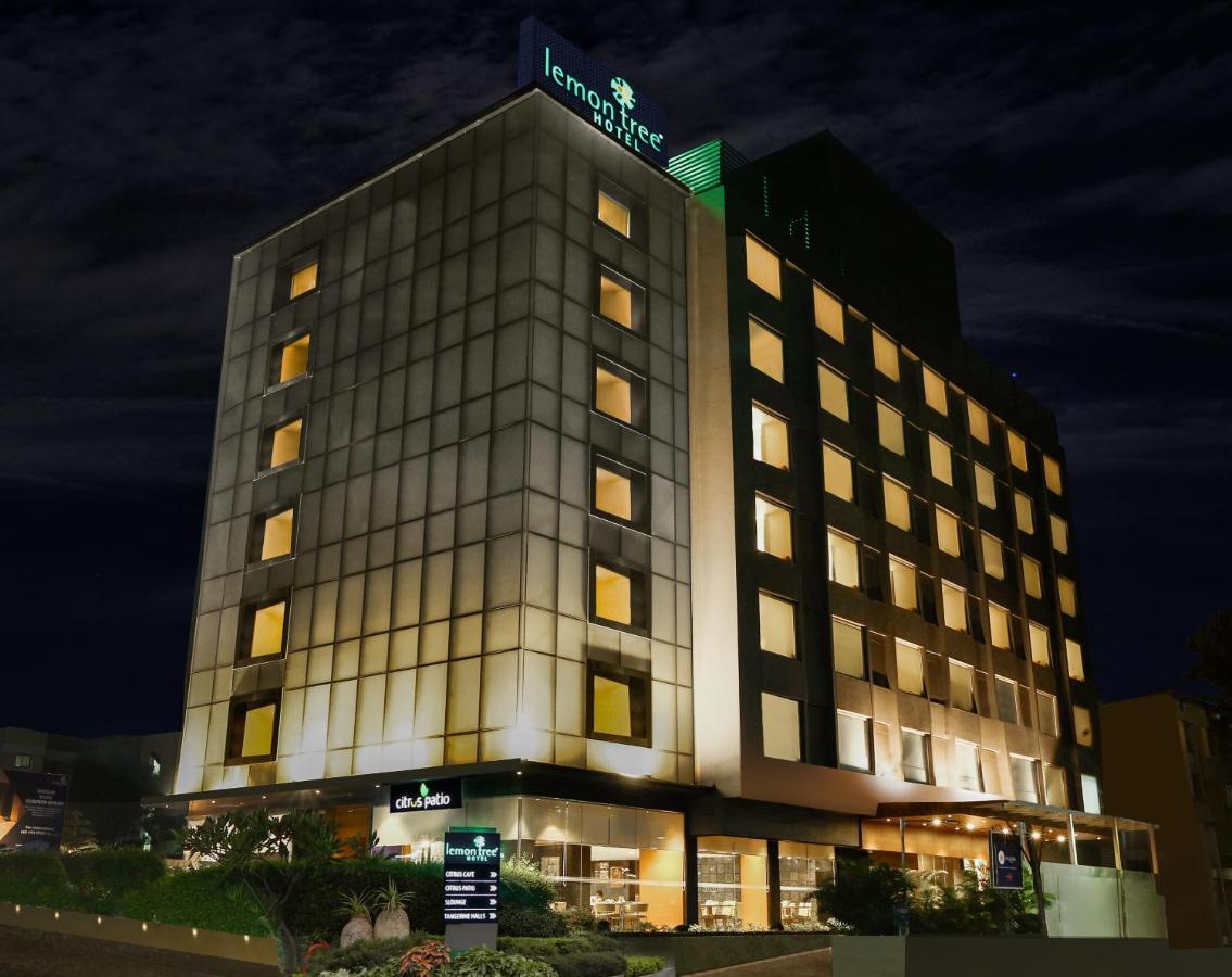Lemon Tree Hotel Viman Nagar Pune Exterior photo
