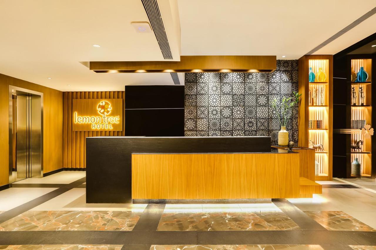 Lemon Tree Hotel Viman Nagar Pune Exterior photo